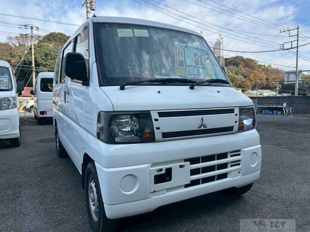 2011 Mitsubishi Mitsubishi Others