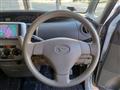 2010 Daihatsu Tanto
