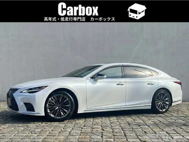 2022 Lexus LS