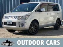 2010 Mitsubishi Delica D5