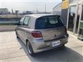 2001 Toyota Vitz