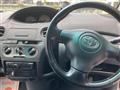 2004 Toyota Vitz