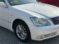 2004 Toyota Crown