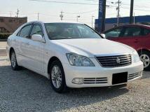 2004 Toyota Crown