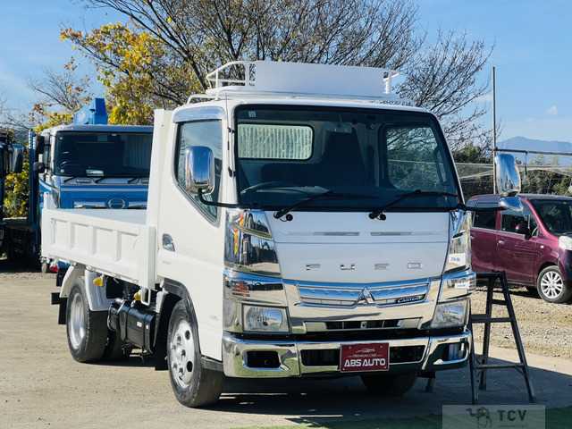 2011 Mitsubishi Canter