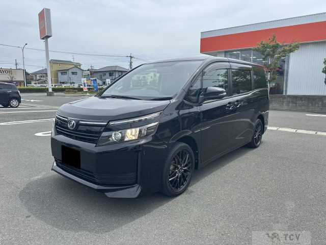 2015 Toyota Voxy