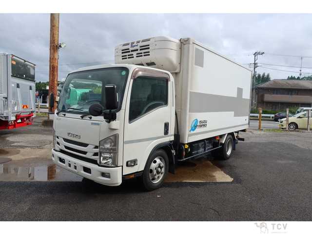 2017 Isuzu Isuzu Others