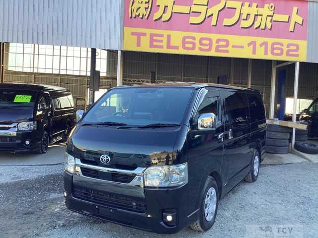 2022 Toyota Hiace Van