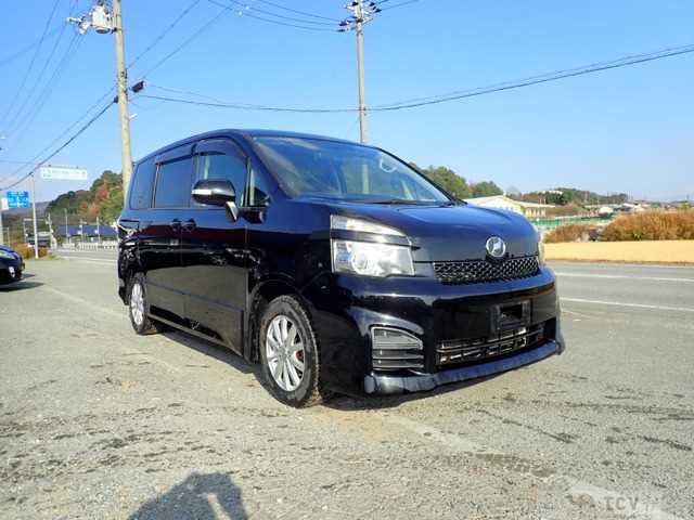2010 Toyota Voxy