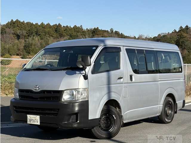 2011 Toyota Hiace Wagon