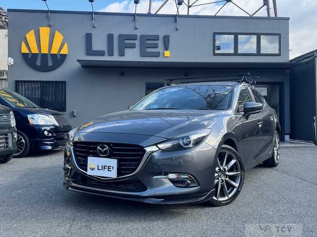 2019 Mazda Axela