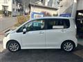 2014 Daihatsu Move Custom