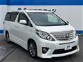 2013 Toyota Alphard