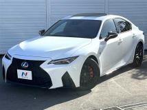 2022 Lexus IS