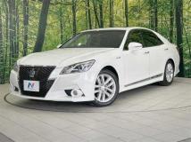 2013 Toyota Crown Hybrid
