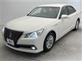 2013 Toyota Crown Hybrid