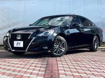 2017 Toyota Crown Hybrid