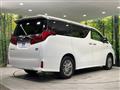 2019 Toyota Alphard Hybrid