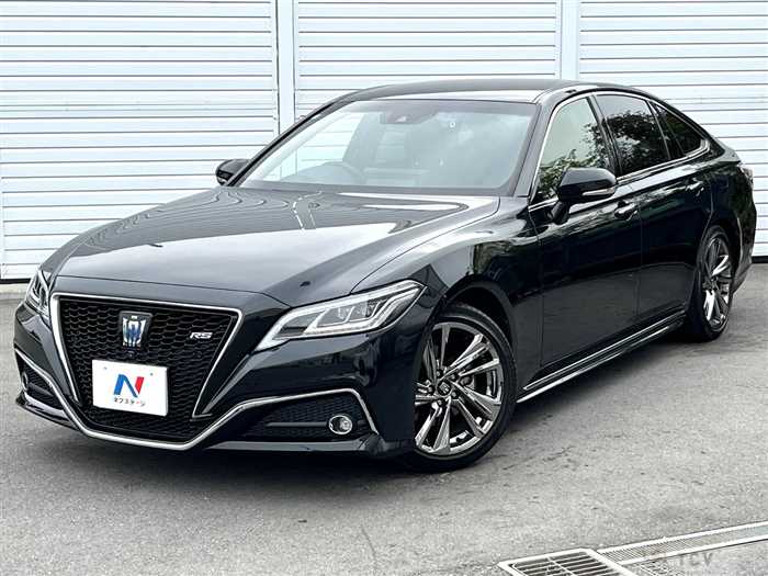 2022 Toyota Crown Hybrid