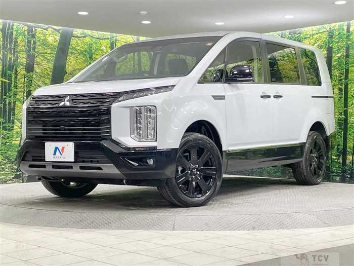 2025 Mitsubishi Delica D5