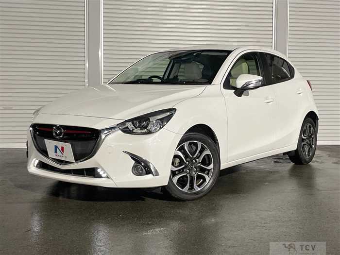 2015 Mazda Demio