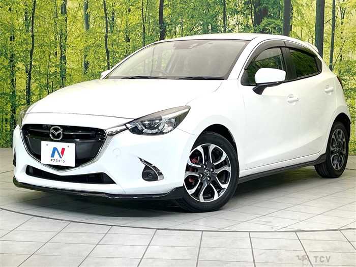 2017 Mazda Demio