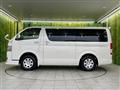 2022 Toyota Hiace Van