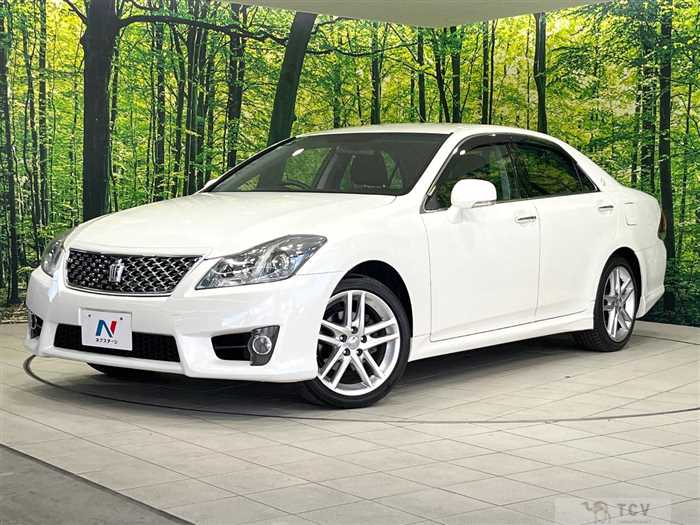 2011 Toyota Crown