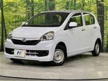 2016 Daihatsu Mira Es