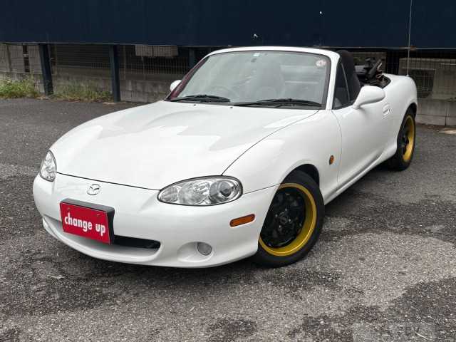 2003 Mazda Roadster