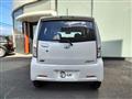2013 Daihatsu Move Custom