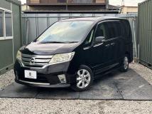 2012 Nissan Serena