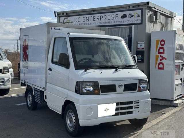 2010 Nissan Clipper Truck