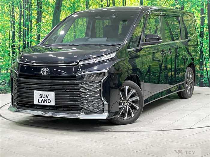 2022 Toyota Voxy