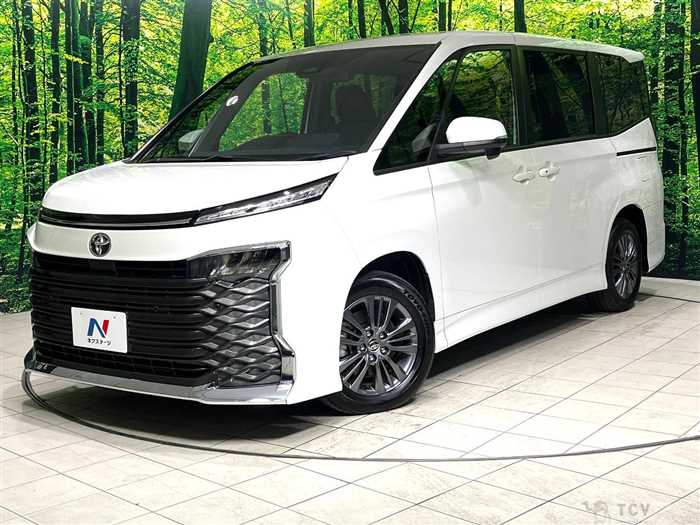2023 Toyota Voxy