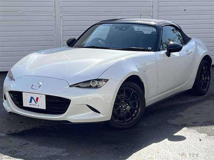 2022 Mazda Roadster