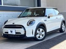 2022 U.K. Others U.K. Others