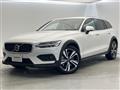 2022 Volvo V60