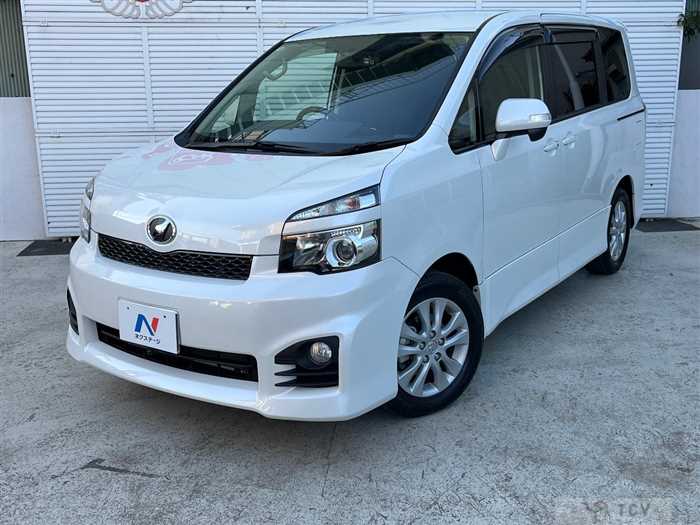 2012 Toyota Voxy