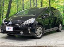 2014 Toyota PRIUS α