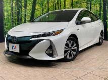 2017 Toyota Prius PHV