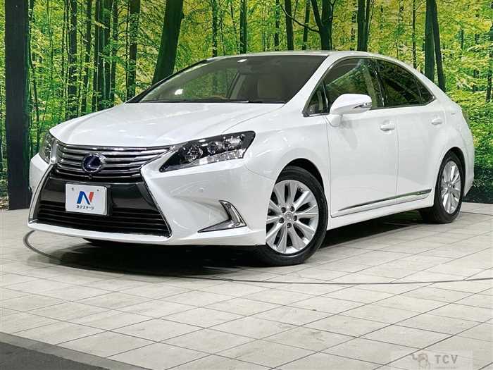2015 Lexus HS