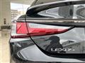 2019 Lexus ES