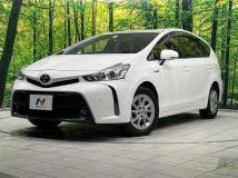 2015 Toyota PRIUS α