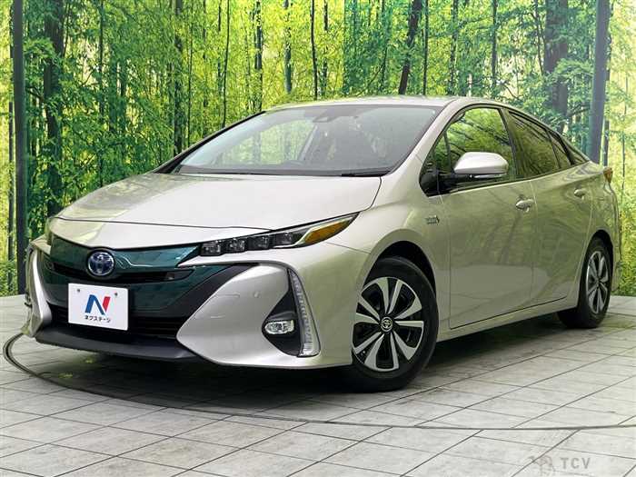 2017 Toyota Prius PHV