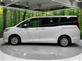 2017 Toyota Noah