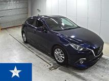 2016 Mazda Axela Sport