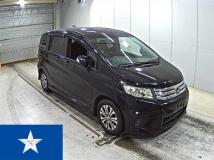 2013 Honda Freed Spike