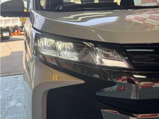 Toyota Noah 2025 — фото 6 купить в Москве