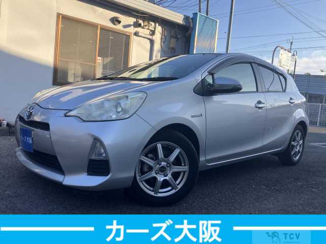 2013 Toyota AQUA